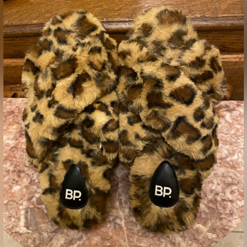 BP. NORDSTROM’S Ladies Slippers; Large - 9/10; Animal print; Worn twice; EUC.
